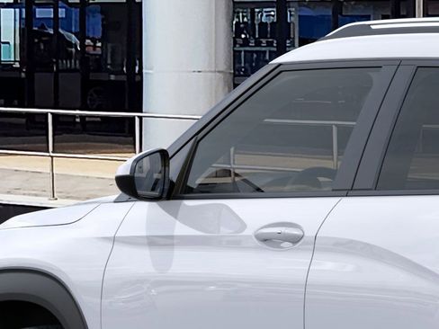 New 2026 Chevrolet TrailBlazer LT image 12
