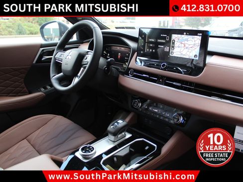 New 2025 Mitsubishi Outlander SEL image 10