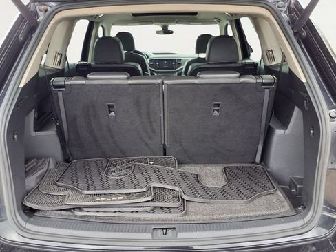Used 2021 Volkswagen Atlas SEL AWD/4WD image 22