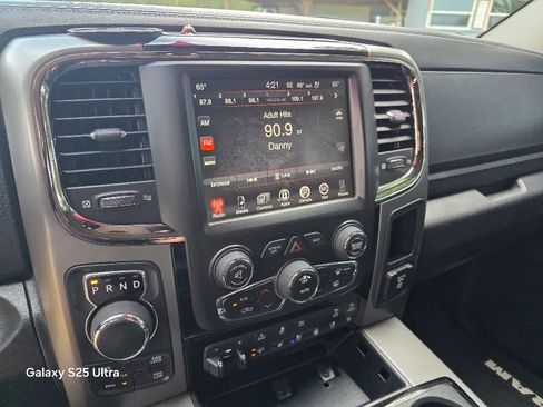 Used 2014 RAM 1500 Sport AWD/4WD image 19
