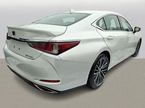 Used 2023 Lexus ES 350 350 w/ Premium Package image 3