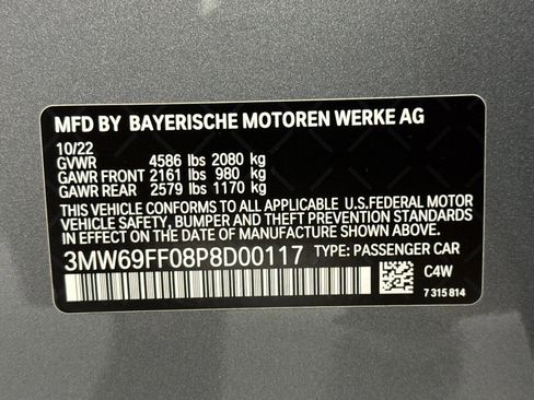 Certified 2023 BMW 330i Sedan w/ Convenience Package image 19