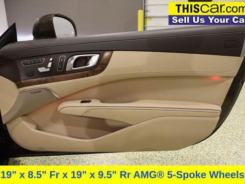 Used 2016 Mercedes-Benz SL 550 image 25