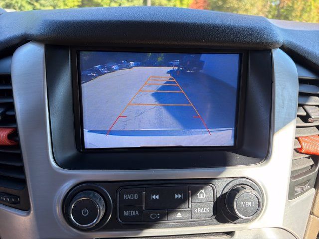 Used 2017 GMC Yukon SLT w/ Premium Edition AWD/4WD image 22