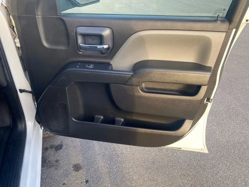 Used 2018 Chevrolet Silverado 2500 W/T image 19