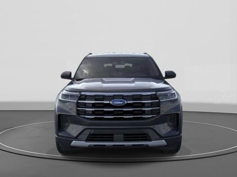 New 2026 Ford Explorer Active RWD image 6