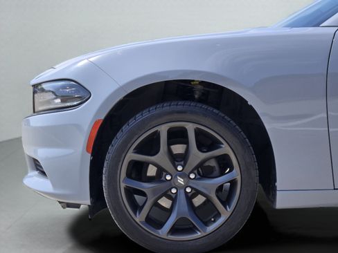 Used 2020 Dodge Charger SXT w/ Blacktop Package RWD image 30