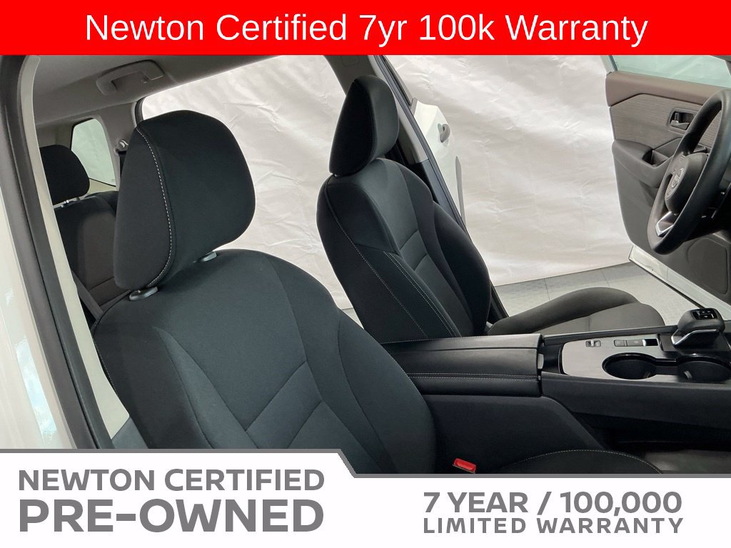 Used 2023 Nissan Rogue S FWD image 14