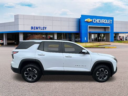 Used 2026 Chevrolet Equinox ACTIV w/ Safety and Technology Package image 6