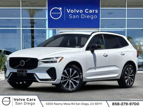 Certified 2025 Volvo XC60 B5 Plus AWD/4WD image 1
