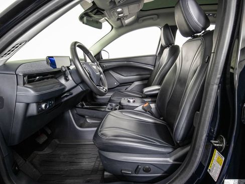 Used 2021 Ford Mustang Mach-E Premium RWD image 8