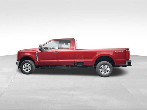 New 2026 Ford F250 XLT image 5