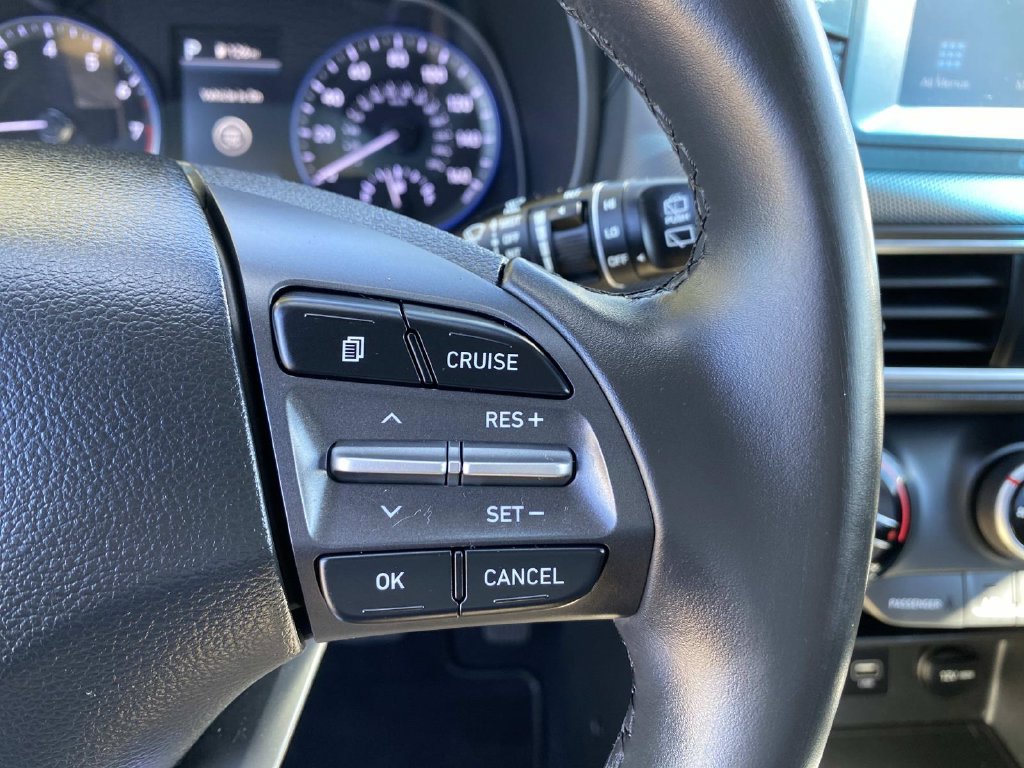 Used 2021 Hyundai Kona SEL AWD/4WD image 16