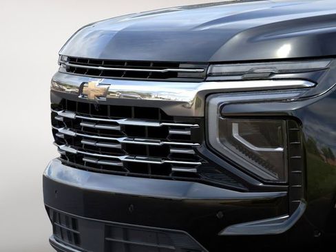 New 2026 Chevrolet Suburban Premier image 14