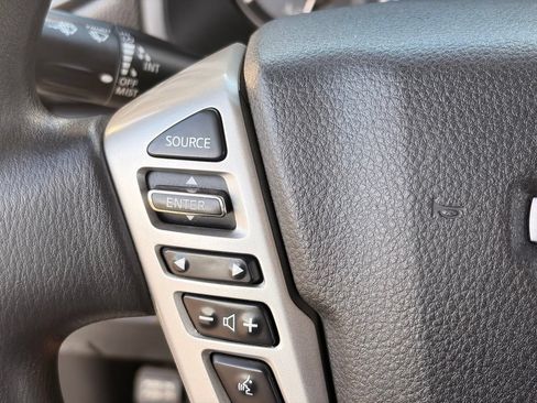 Certified 2023 Nissan Titan SV AWD/4WD image 28