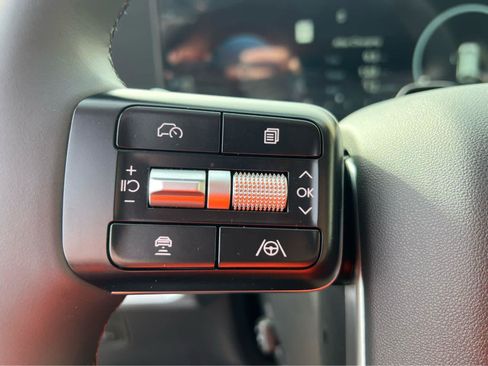 New 2026 Hyundai Ioniq 9 Limited AWD/4WD image 33