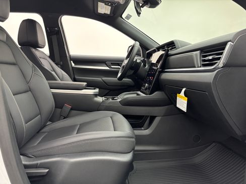 New 2027 GMC Terrain Elevation w/ Elevation Premium Package AWD/4WD image 32