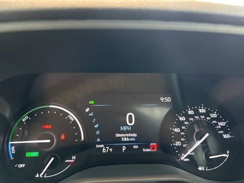 New 2026 Toyota Sienna XLE image 10