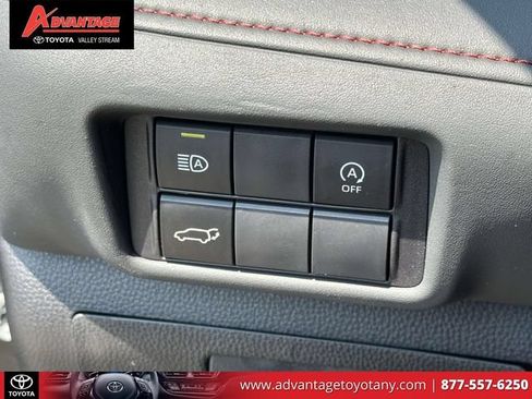 Certified 2023 Toyota Highlander XSE AWD/4WD image 26