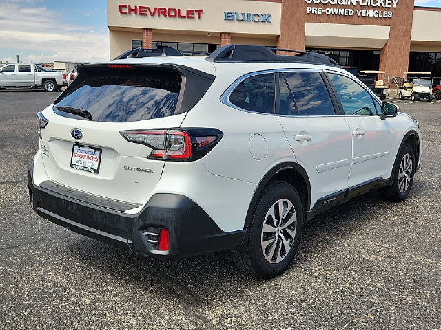 Used 2022 Subaru Outback Premium AWD/4WD image 4