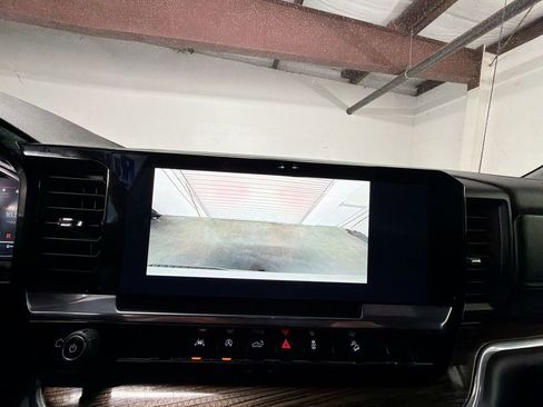 Certified 2024 Chevrolet Silverado 1500 RST AWD/4WD image 15