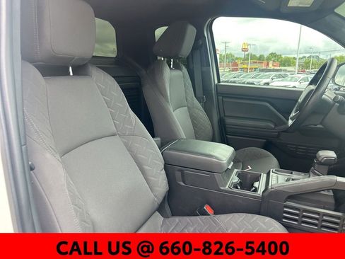 Used 2025 Toyota Tacoma SR RWD image 5