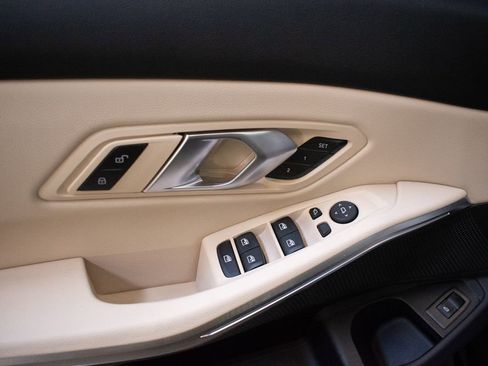 New 2026 BMW 330i xDrive Sedan w/ Convenience Package image 22