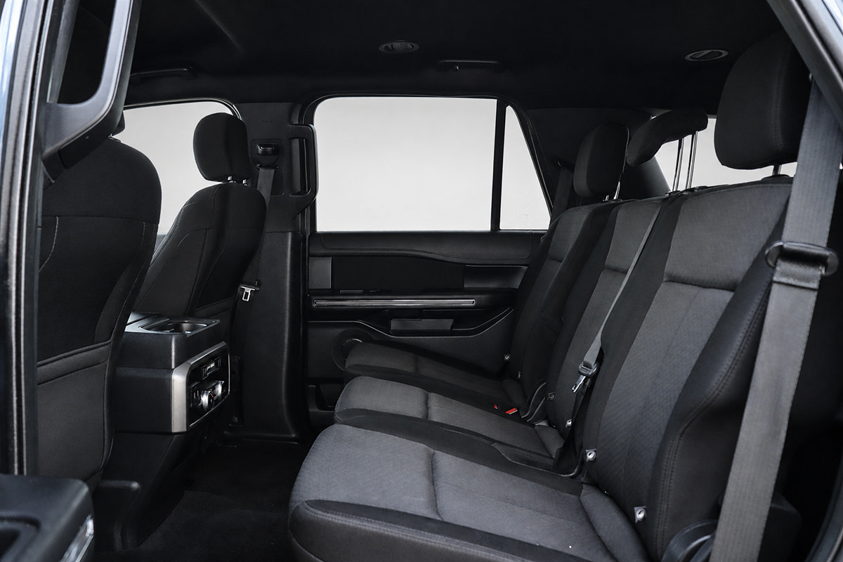 Used 2020 Ford Expedition XLT AWD/4WD image 18