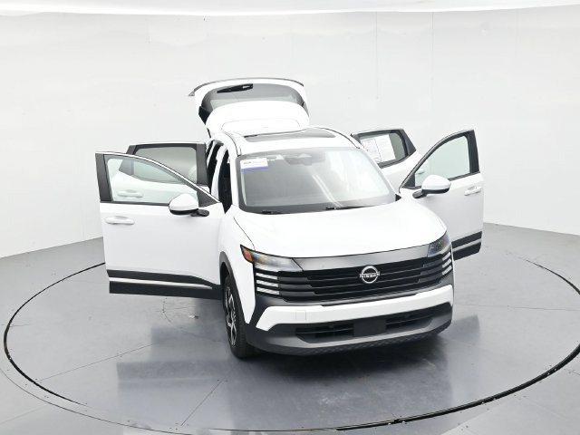 Used 2025 Nissan Kicks SV w/ SV Premium Package FWD image 49