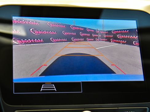 Used 2024 Chevrolet Malibu LT FWD image 18