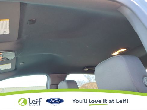 Used 2024 Chevrolet Colorado Trail Boss w/ Technology Package image 13