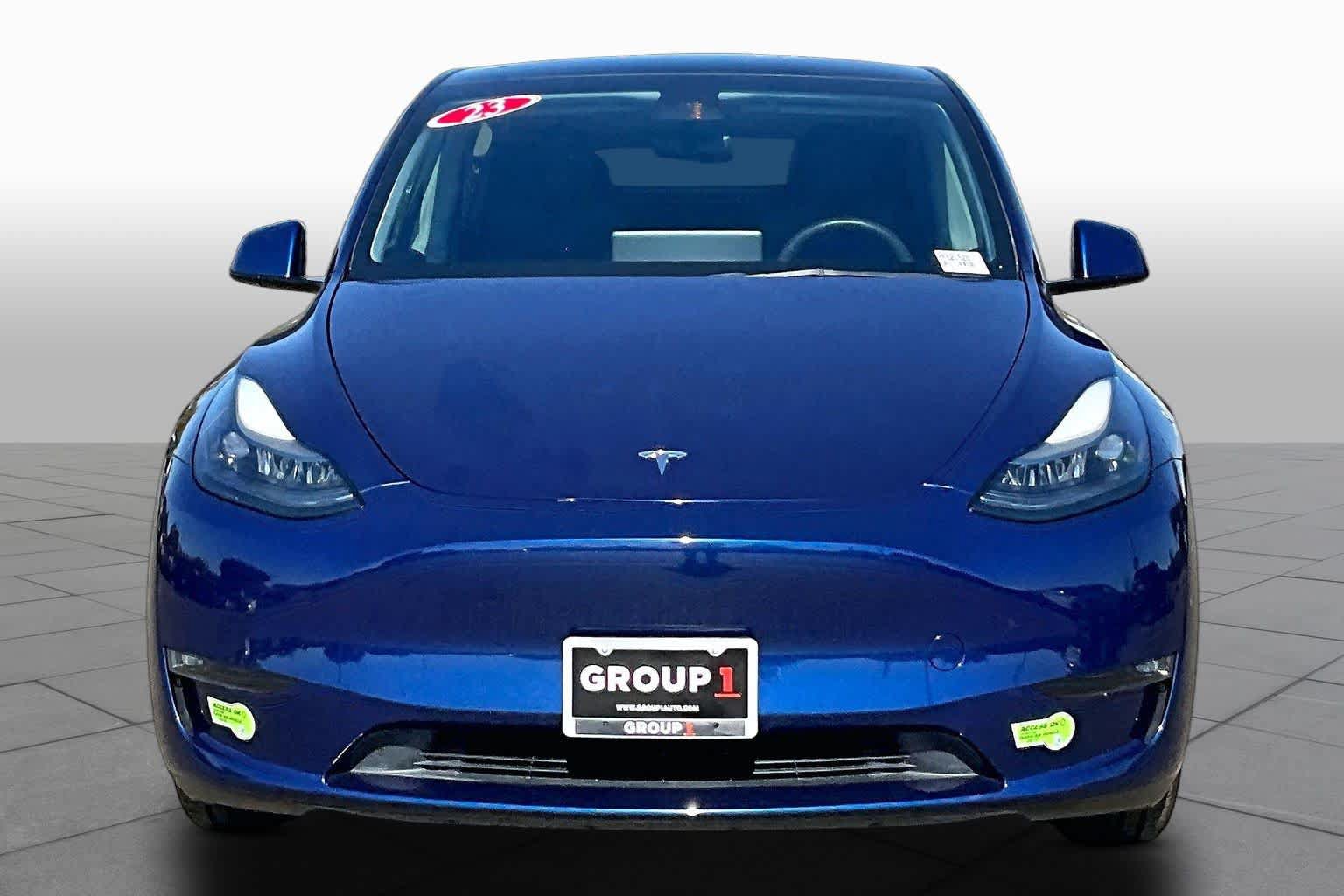 Used 2023 Tesla Model Y Long Range AWD/4WD image 3