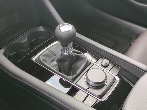 New 2026 MAZDA MAZDA3 2.5 S Hatchback w/ Premium Pkg image 31