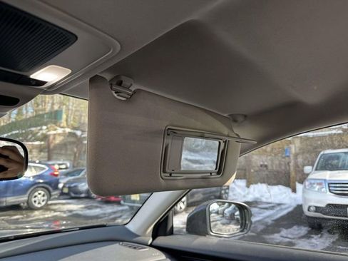 Used 2023 Honda HR-V LX image 14