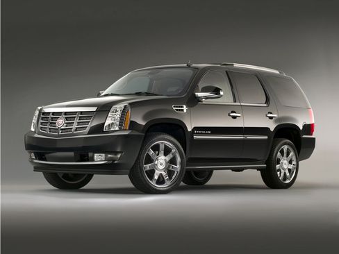 Used 2012 Cadillac Escalade Luxury RWD image 1
