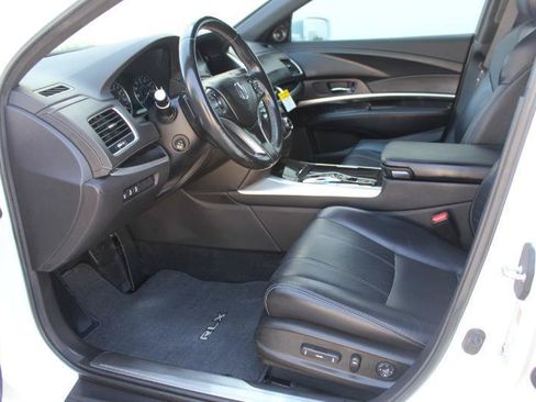 Used 2018 Acura RLX w/ Technology Package FWD image 9