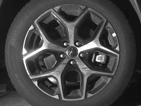 Used 2025 Jeep Compass Limited image 13