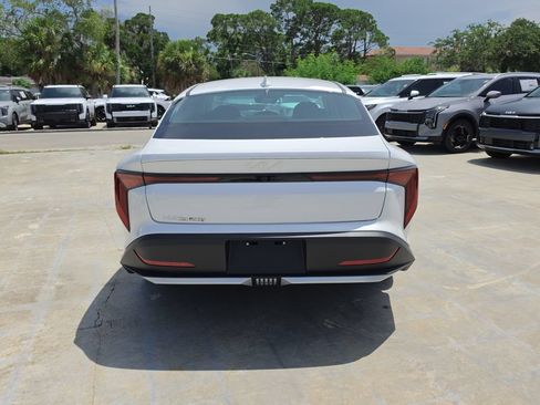 New 2026 Kia K4 FWD image 7