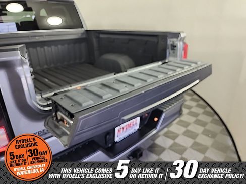 Used 2022 GMC Sierra 1500 Elevation image 14