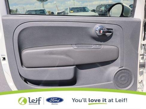 Used 2016 FIAT 500 Easy image 10