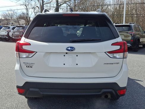 Certified 2024 Subaru Forester Premium image 5