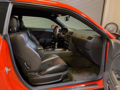 Used 2009 Dodge Challenger SRT8 w/ SRT Option Group II image 18