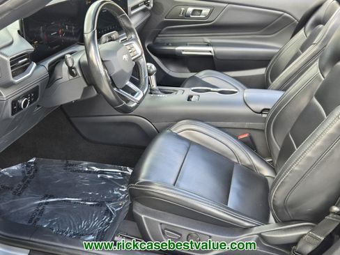 Used 2024 Ford Mustang Premium RWD image 7