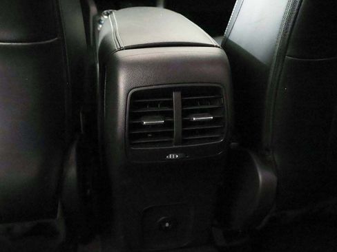 Used 2024 Ford Escape Platinum AWD/4WD image 50