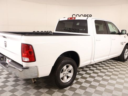 Used 2021 RAM 1500 Classic SLT image 19