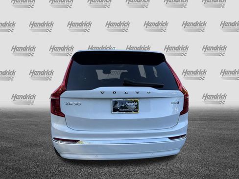 Certified 2025 Volvo XC90 B5 Core AWD/4WD image 9