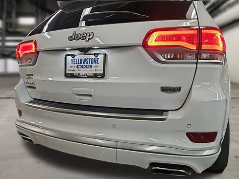 Used 2016 Jeep Grand Cherokee Summit w/ Platinum Series Group image 34