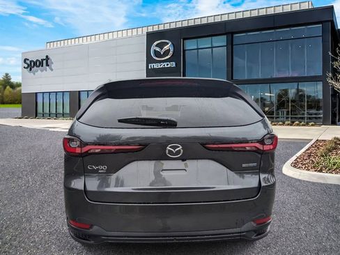 Used 2024 MAZDA CX-90 Plug-In Hybrid w/ Preferred AWD/4WD image 4