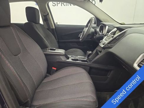 Used 2017 Chevrolet Equinox LS FWD image 9