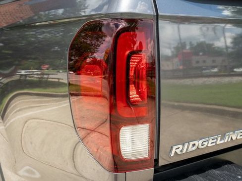 Used 2017 Honda Ridgeline RTL-T image 15